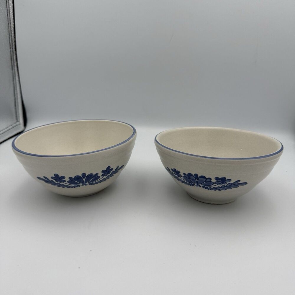 Vintage Pfaltzgraff Yorktowne 456 Mixing Bowls 5.75" Pair of 2 Stoneware USA